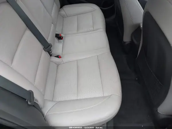 5NPD84LF3HH056997 2017 HYUNDAI ELANTRA - Image 8