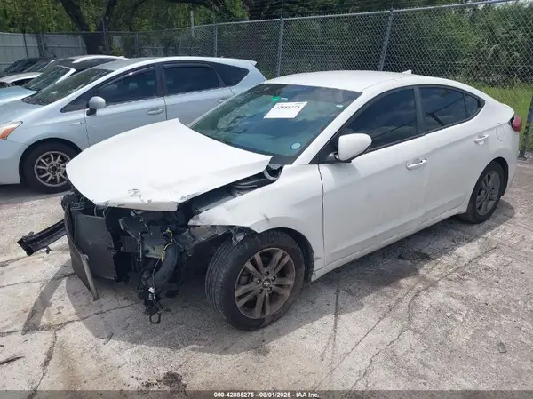 5NPD84LF3HH058118 2017 HYUNDAI ELANTRA - Image 2