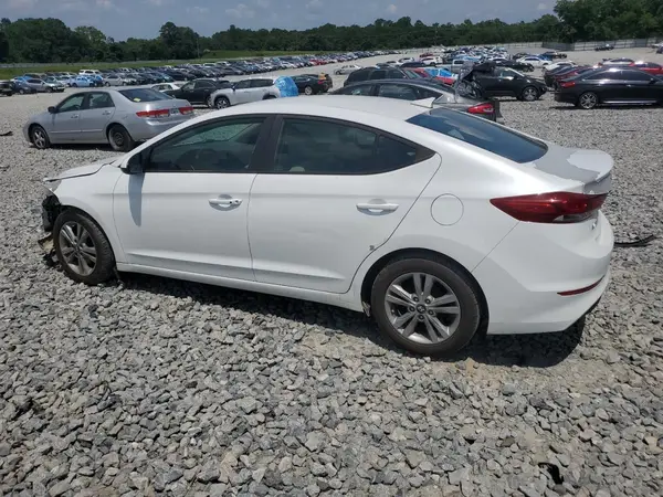 5NPD84LF3HH058605 2017 HYUNDAI ELANTRA - Image 2