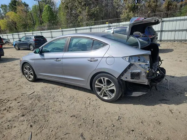 5NPD84LF3HH059026 2017 HYUNDAI ELANTRA - Image 2