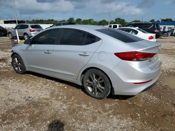 5NPD84LF3HH060788 2017 HYUNDAI ELANTRA - Image 2