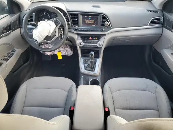 5NPD84LF3HH061052 2017 HYUNDAI ELANTRA - Image 8