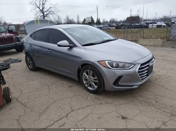 5NPD84LF3HH062900 2017 HYUNDAI ELANTRA - Image 1