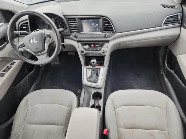 5NPD84LF3HH063139 2017 HYUNDAI ELANTRA - Image 8