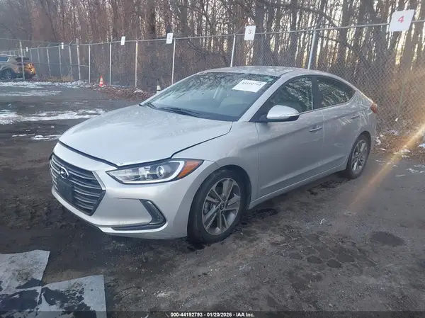 5NPD84LF3HH064405 2017 HYUNDAI ELANTRA - Image 2