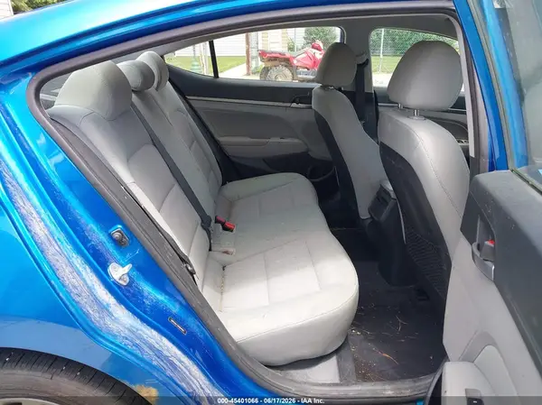 5NPD84LF3HH064680 2017 HYUNDAI ELANTRA - Image 8