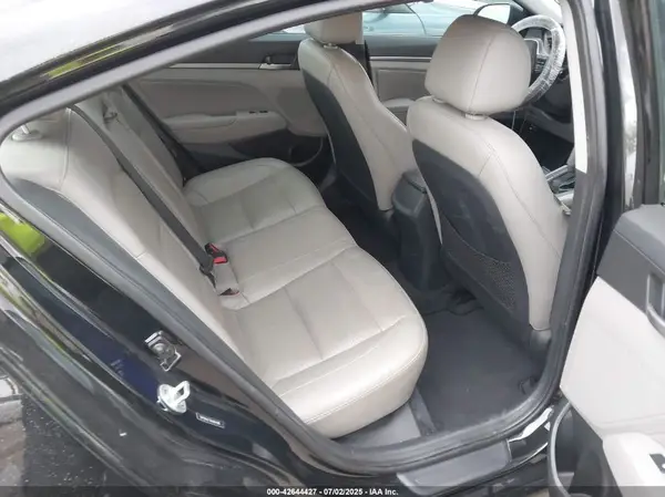 5NPD84LF3HH064906 2017 HYUNDAI ELANTRA - Image 8