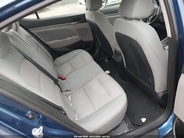 5NPD84LF3HH065392 2017 HYUNDAI ELANTRA - Image 8