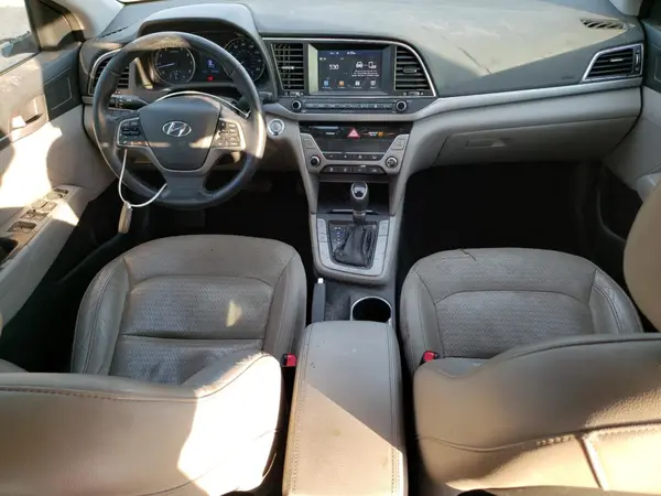 5NPD84LF3HH066106 2017 HYUNDAI ELANTRA - Image 8