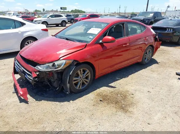 5NPD84LF3HH070009 2017 HYUNDAI ELANTRA - Image 2