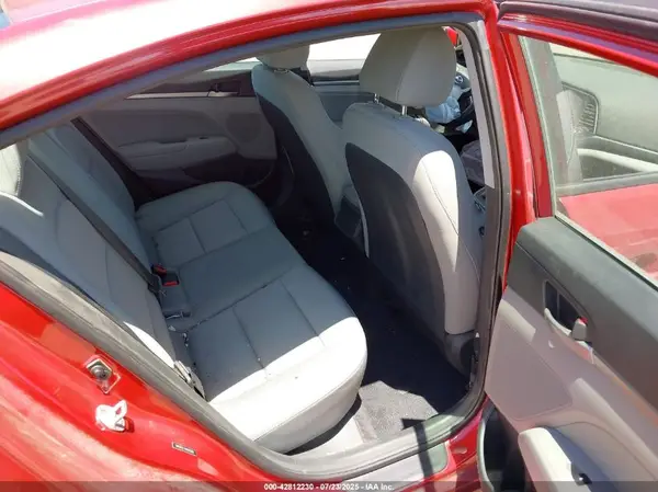 5NPD84LF3HH070009 2017 HYUNDAI ELANTRA - Image 8