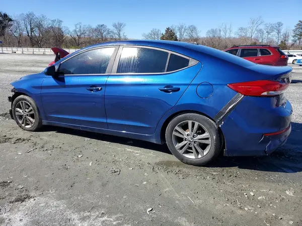 5NPD84LF3HH070091 2017 HYUNDAI ELANTRA - Image 2