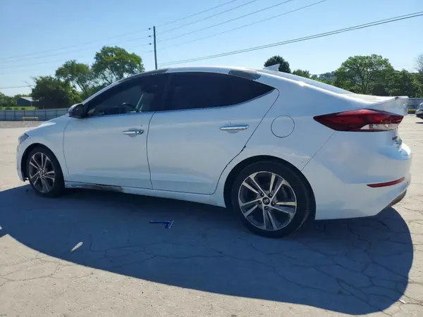 5NPD84LF3HH070415 2017 HYUNDAI ELANTRA - Image 2