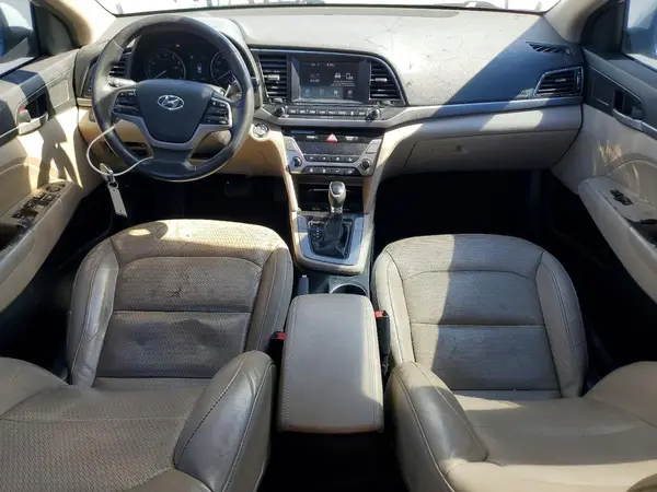 5NPD84LF3HH070415 2017 HYUNDAI ELANTRA - Image 8