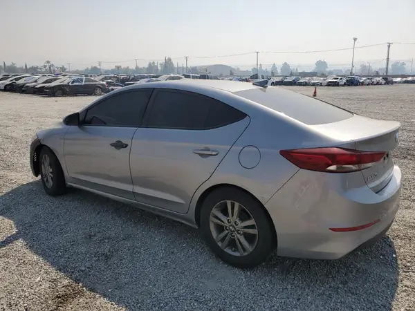 5NPD84LF3HH075503 2017 HYUNDAI ELANTRA - Image 2