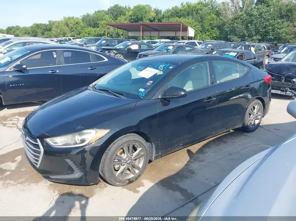 5NPD84LF3HH077347 2017 HYUNDAI ELANTRA - Image 2