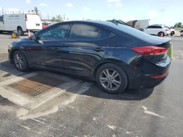 5NPD84LF3HH080782 2017 HYUNDAI ELANTRA - Image 2