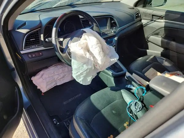5NPD84LF3HH083133 2017 HYUNDAI ELANTRA - Image 8