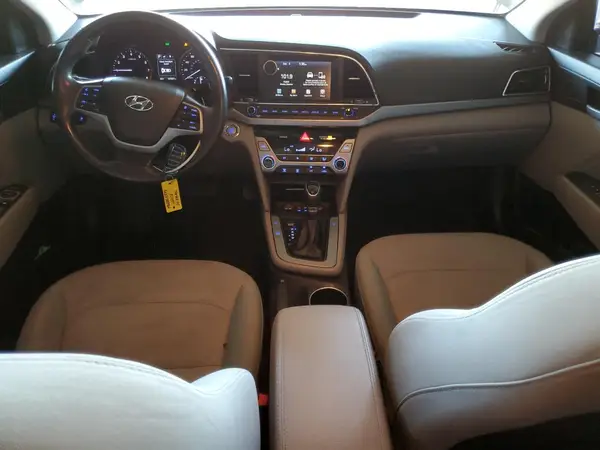 5NPD84LF3HH084461 2017 HYUNDAI ELANTRA - Image 8
