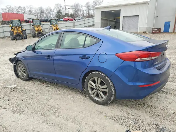 5NPD84LF3HH087828 2017 HYUNDAI ELANTRA - Image 2