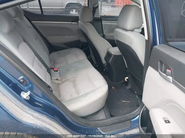 5NPD84LF3HH088333 2017 HYUNDAI ELANTRA - Image 8