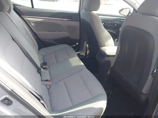 5NPD84LF3HH089868 2017 HYUNDAI ELANTRA - Image 8