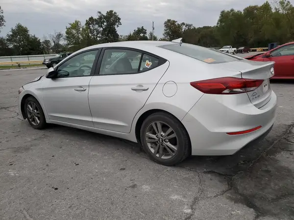 5NPD84LF3HH089952 2017 HYUNDAI ELANTRA - Image 2