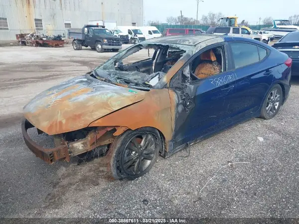 5NPD84LF3HH091099 2017 HYUNDAI ELANTRA - Image 2