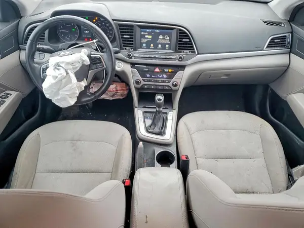 5NPD84LF3HH097596 2017 HYUNDAI ELANTRA - Image 8