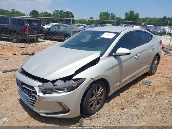 5NPD84LF3HH097789 2017 HYUNDAI ELANTRA - Image 2