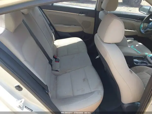 5NPD84LF3HH097789 2017 HYUNDAI ELANTRA - Image 8