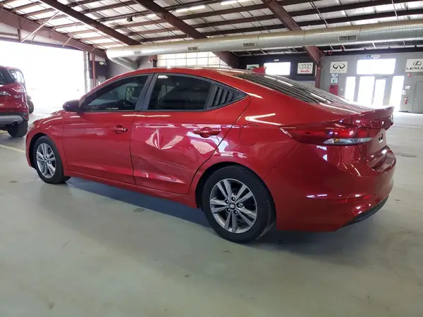 5NPD84LF3HH098067 2017 HYUNDAI ELANTRA - Image 2