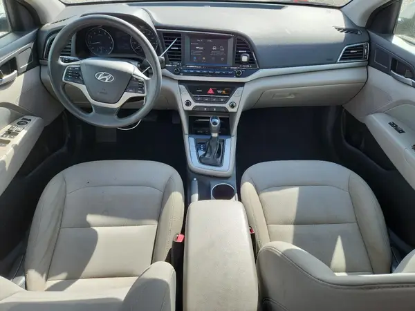 5NPD84LF3HH098957 2017 HYUNDAI ELANTRA - Image 8