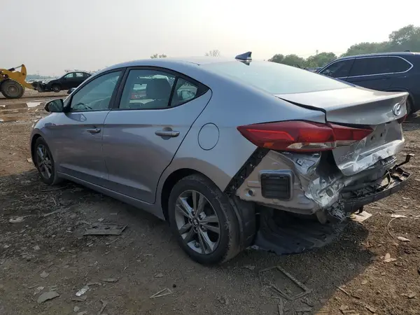 5NPD84LF3HH100898 2017 HYUNDAI ELANTRA - Image 2
