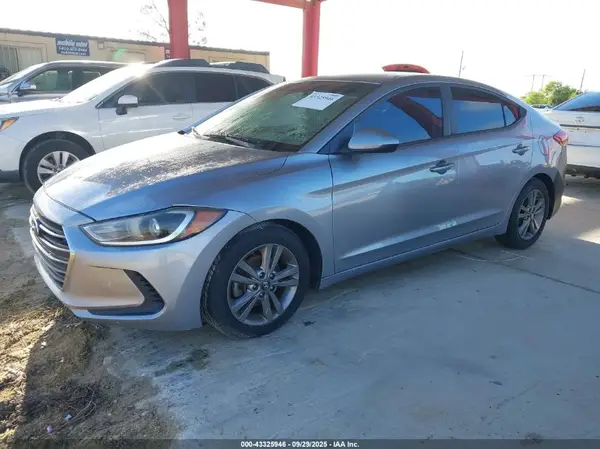5NPD84LF3HH106149 2017 HYUNDAI ELANTRA - Image 2