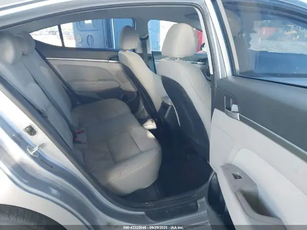 5NPD84LF3HH106149 2017 HYUNDAI ELANTRA - Image 8