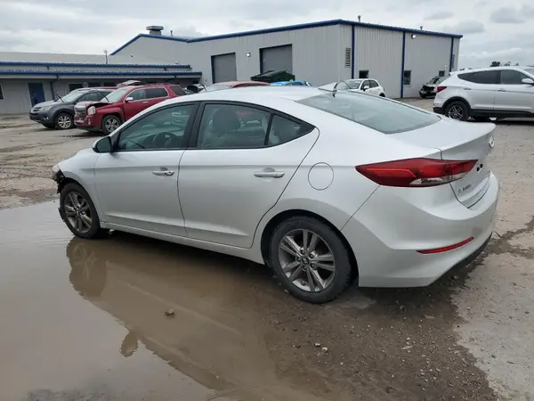 5NPD84LF3HH106328 2017 HYUNDAI ELANTRA - Image 2