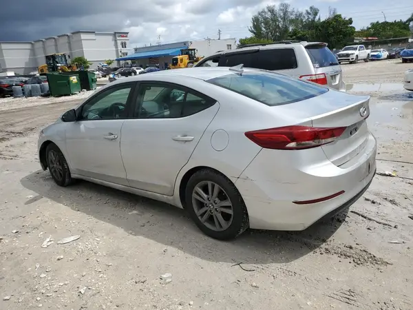 5NPD84LF3HH107351 2017 HYUNDAI ELANTRA - Image 2