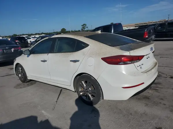 5NPD84LF3HH109102 2017 HYUNDAI ELANTRA - Image 2