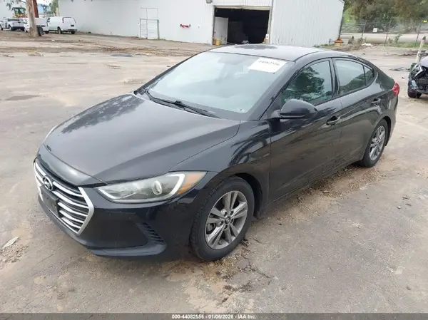 5NPD84LF3HH110959 2017 HYUNDAI ELANTRA - Image 2