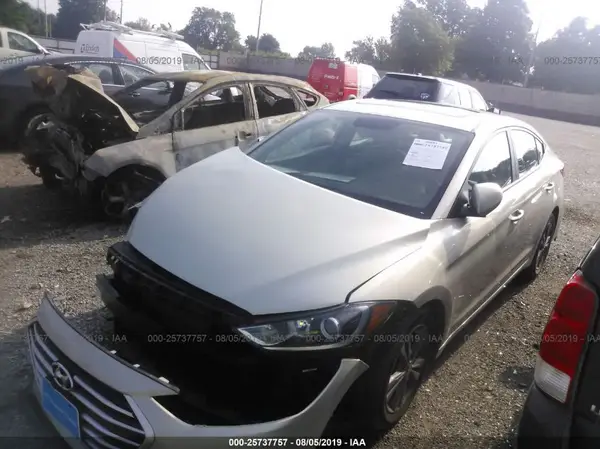 5NPD84LF3HH118446 2017 HYUNDAI ELANTRA - Image 2