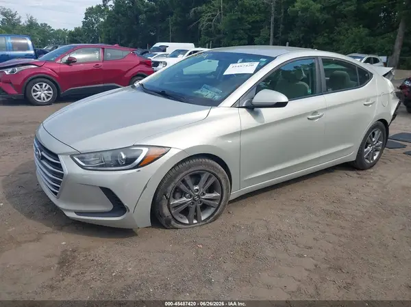 5NPD84LF3HH120763 2017 HYUNDAI ELANTRA - Image 2