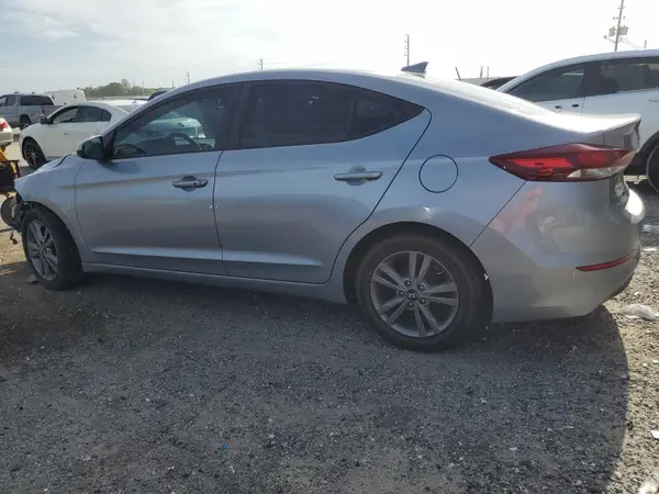 5NPD84LF3HH121279 2017 HYUNDAI ELANTRA - Image 2