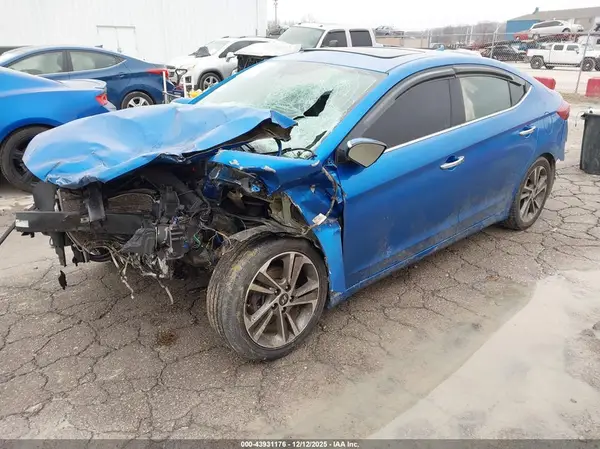 5NPD84LF3HH121699 2017 HYUNDAI ELANTRA - Image 2