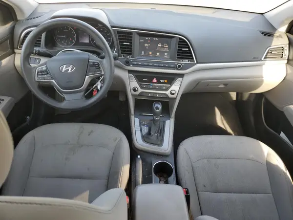 5NPD84LF3HH121735 2017 HYUNDAI ELANTRA - Image 8