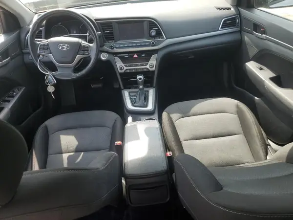 5NPD84LF3HH121976 2017 HYUNDAI ELANTRA - Image 8