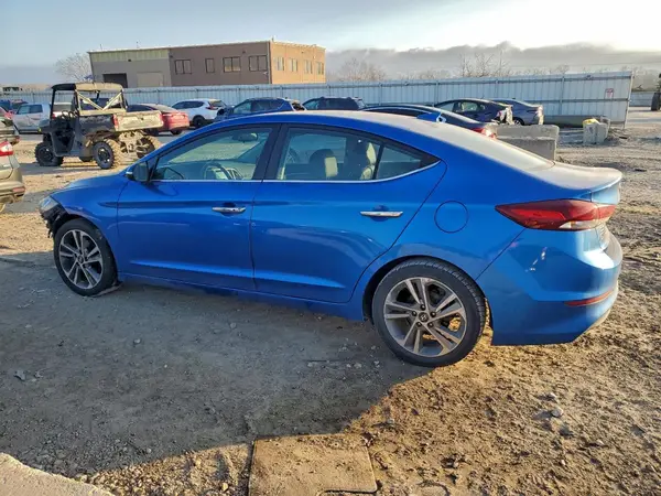 5NPD84LF3HH130256 2017 HYUNDAI ELANTRA - Image 2