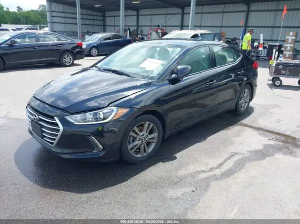 5NPD84LF3HH135859 2017 HYUNDAI ELANTRA - Image 2