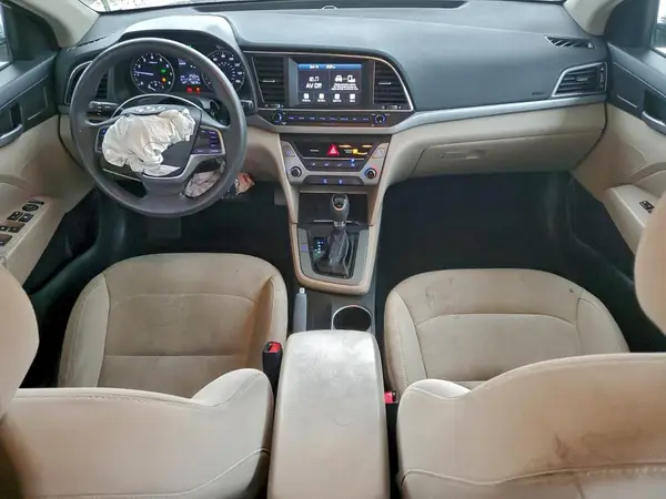 5NPD84LF3HH136817 2017 HYUNDAI ELANTRA - Image 8