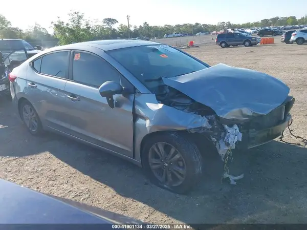 5NPD84LF3HH143976 2017 HYUNDAI ELANTRA - Image 1